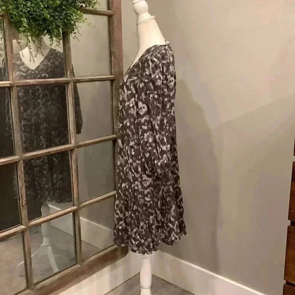 Susina Grey Patterned Dress - Picture 2 of 4